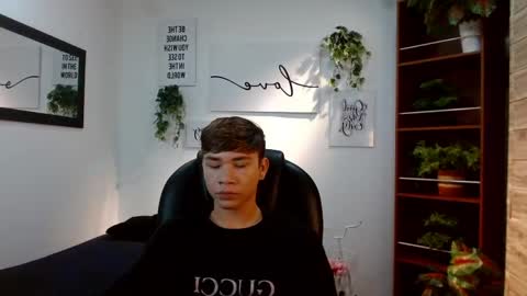 nathanclay online show from June 3, 2026, 12:08 pm