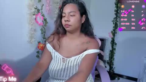 Snapshot of nathasha_jhonsom_ chatting on July 27, 2026, 11:39 am Naty online show from July 27, 2026, 11:39 am