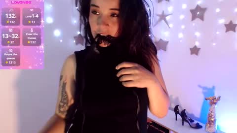 Nathalia online show from November 23, 2025, 12:32 am