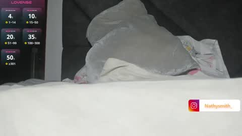 Nathalie online show from April 21, 2026, 2:51 am