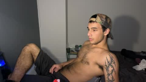 native_boy2 online show from April 9, 2026, 6:19 am