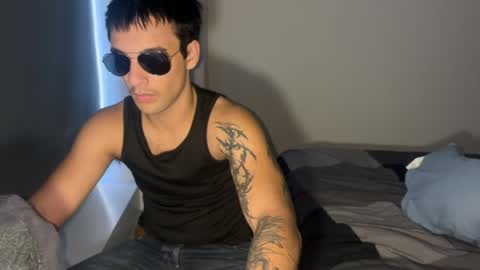 Snapshot of native_boy2 chatting on April 23, 2026, 2:35 am native_boy2 online show from April 23, 2026, 2:35 am