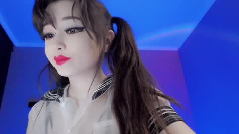 natsumi18 online show from February 5, 2025, 4:48 am