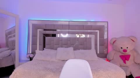 Nattaly online show from February 19, 2025, 11:14 pm