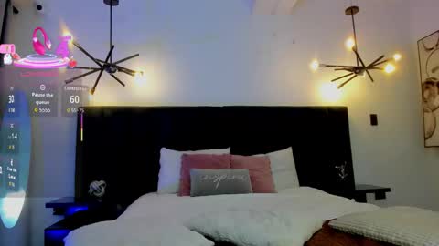 nattashaa online show from September 25, 2025, 11:36 am