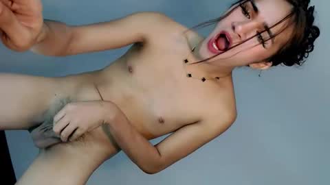 Nathalie smith online show from April 17, 2026, 4:04 am