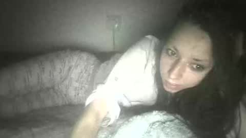 Chloe online show from December 4, 2025, 7:11 pm