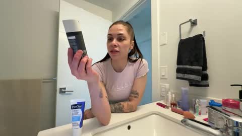 Snapshot of nattywithoutdaddy chatting on May 12, 2026, 4:37 pm NATTY FIERROS online show from May 12, 2026, 4:37 pm