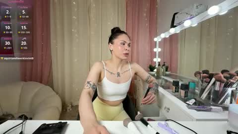 Snapshot of nattywithoutdaddy chatting on June 5, 2026, 8:03 pm NATTY FIERROS online show from June 5, 2026, 8:03 pm