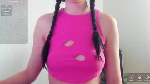Snapshot of natural_form chatting on July 18, 2026, 7:34 am peach online show from July 18, 2026, 7:34 am