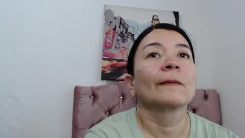 Snapshot of naturally_mature chatting on April 23, 2026, 2:35 am Sammy online show from April 23, 2026, 2:35 am