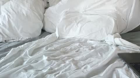 naturalman666 online show from December 1, 2025, 9:14 am