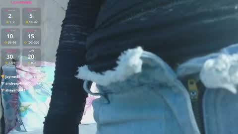 Snapshot of naturaltitss_ chatting on June 30, 2026, 7:26 pm Gwen online show from June 30, 2026, 7:26 pm