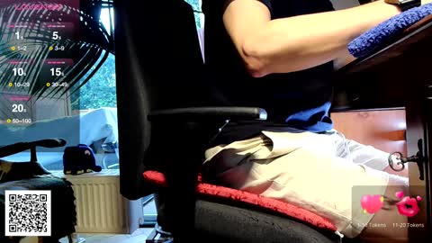 Snapshot of nature_x chatting on December 16, 2024, 11:22 am Nature online show from December 16, 2024, 11:22 am