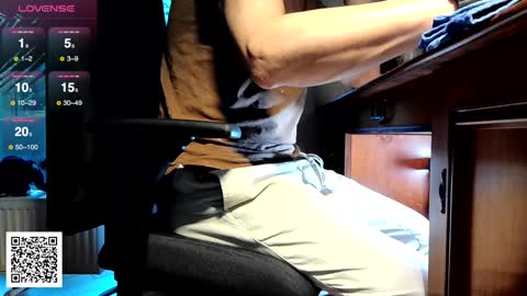 Snapshot of nature_x chatting on January 2, 2025, 8:28 am Nature online show from January 2, 2025, 8:28 am