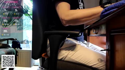 Snapshot of nature_x chatting on February 4, 2025, 2:21 pm Nature online show from February 4, 2025, 2:21 pm