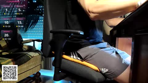 Snapshot of nature_x chatting on November 3, 2025, 8:15 am Nature online show from November 3, 2025, 8:15 am