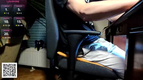 Snapshot of nature_x chatting on November 11, 2025, 9:37 pm Nature online show from November 11, 2025, 9:37 pm