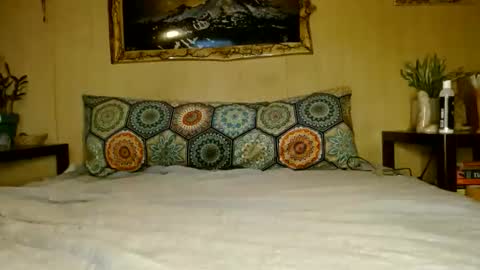 natureboundlovers online show from January 12, 2026, 2:06 am