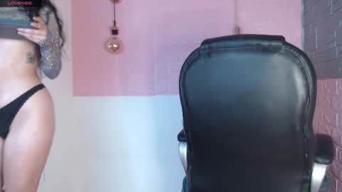 natuxxa online show from January 21, 2025, 7:58 am