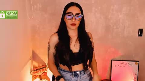 Natalia  Valeria online show from December 7, 2024, 11:07 am