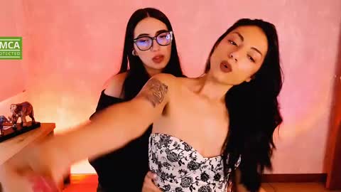 Natalia  Valeria online show from December 13, 2024, 8:58 pm