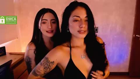 Natalia  Valeria online show from February 1, 2025, 5:58 pm