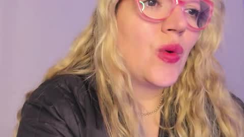 Nataly online show from December 4, 2025, 4:22 am