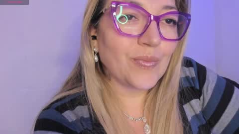 Nataly online show from May 15, 2026, 11:45 pm