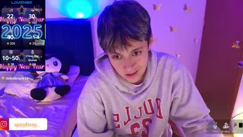 Fernanda online show from December 21, 2025, 10:06 pm