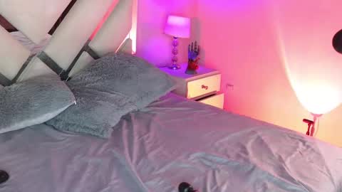 Naty Saenz online show from February 13, 2025, 3:46 pm