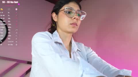 Naty Saenz online show from February 24, 2025, 3:31 pm