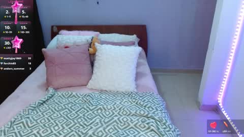 Natalia online show from December 22, 2024, 4:28 am