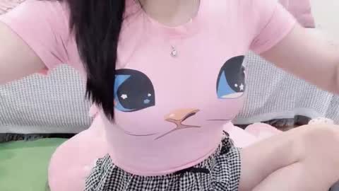 Kiki online show from October 3, 2025, 2:41 am