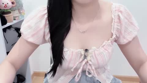 Kiki online show from March 31, 2026, 2:13 am