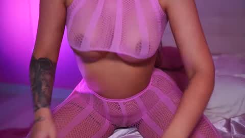 Naty online show from March 2, 2025, 10:45 am