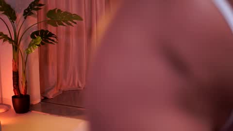 Naty online show from March 30, 2026, 7:15 pm