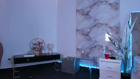 Tatiana online show from March 23, 2026, 8:57 pm