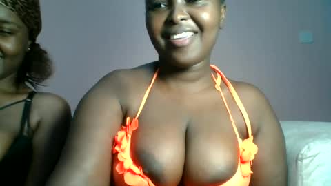 Snapshot of naughti_garlie chatting on July 2, 2026, 3:23 am naughti_garlie online show from July 2, 2026, 3:23 am