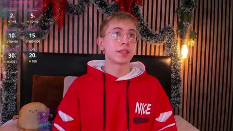 Christopher  Chris online show from December 13, 2024, 12:06 pm