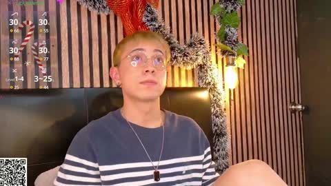 Christopher  Chris online show from December 16, 2024, 3:43 pm