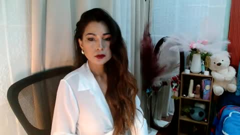 Snapshot of naughty_alice08 chatting on June 4, 2026, 7:42 pm Jelay online show from June 4, 2026, 7:42 pm