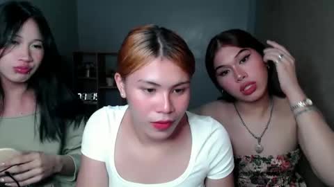 naughty_ashleyxx online show from February 2, 2025, 12:02 pm