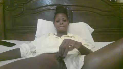 Snapshot of naughty_babe000 chatting on March 16, 2026, 7:23 am alisha online show from March 16, 2026, 7:23 am