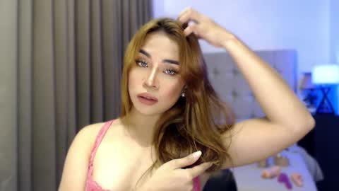 Snapshot of naughty_dreamerxxx chatting on April 22, 2026, 11:12 am Queen Jess online show from April 22, 2026, 11:12 am