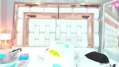 SASHA  online show from March 11, 2025, 6:00 am