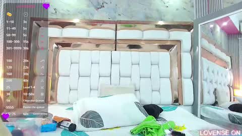 SASHA  online show from March 12, 2025, 3:02 am