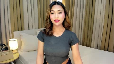 naughty_hunk_yuki online show from April 1, 2026, 6:47 am