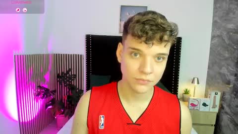 Noah online show from October 10, 2025, 11:53 am