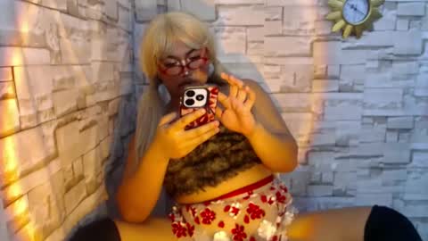 naughty_ursula21xxx online show from January 26, 2025, 2:52 pm